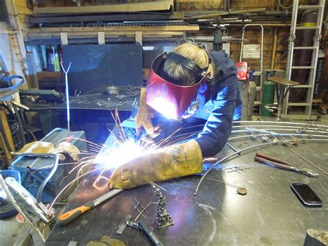 metal sculpting classes near me